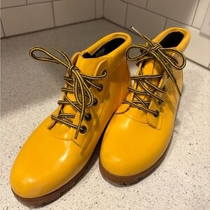 Vintage Lands’ End Yellow Lace-Up Boots